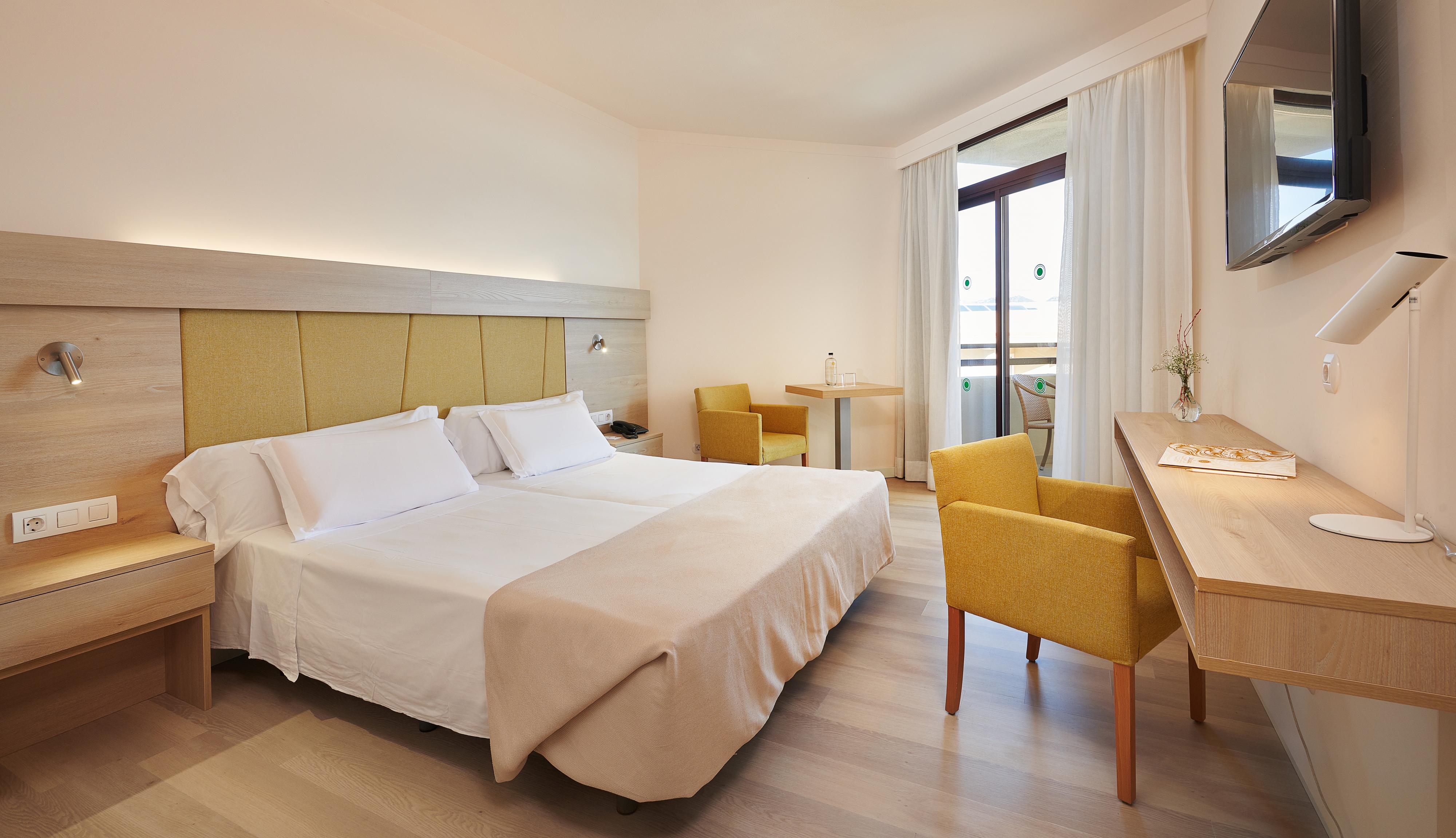 קאלה מילור Hotel Sabina Playa (Adults Only) מראה חיצוני תמונה